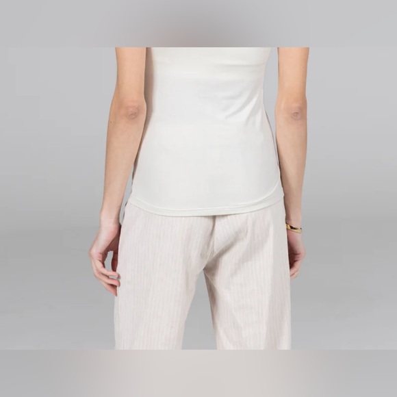 Kira Grace NWT Rosalyn Shelf Bra Tank in Ivory Size Medium - Picture 2 of 6